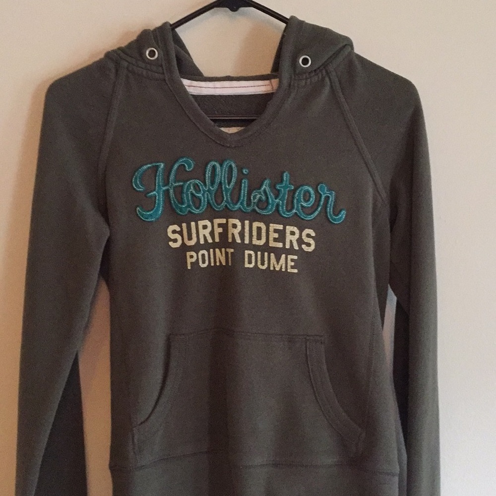 Hollister hooded sweatshirt